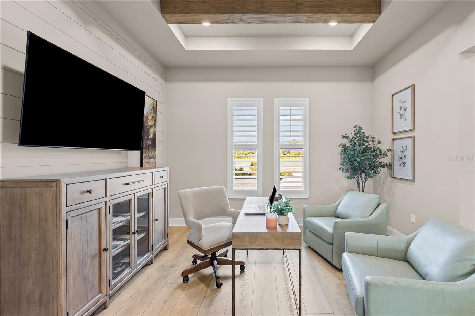 NORTH LAKE ESTATES - Residential