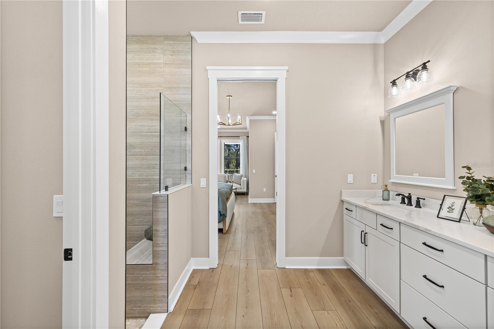 NORTH LAKE ESTATES - Residential