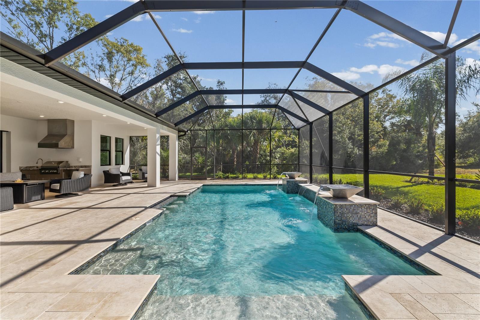 NORTH LAKE ESTATES - Residential