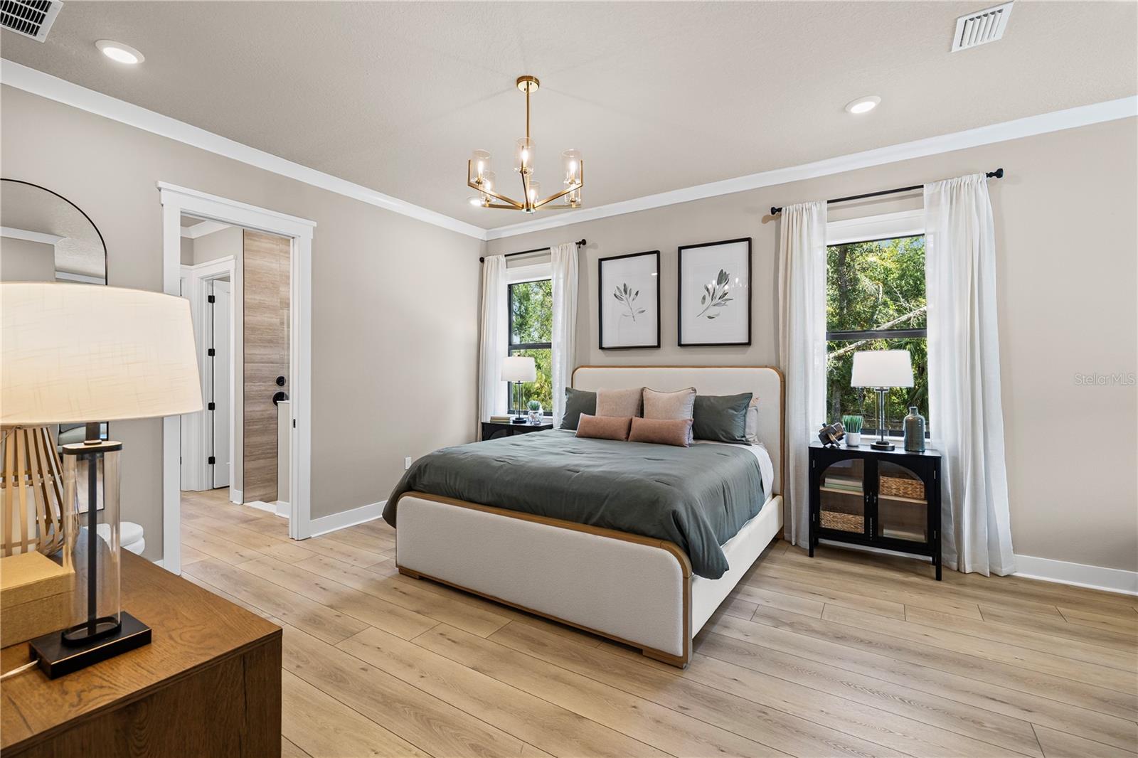 NORTH LAKE ESTATES - Residential