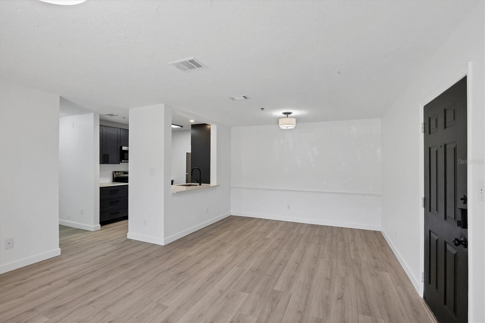 VINTAGE GRAND - Residential