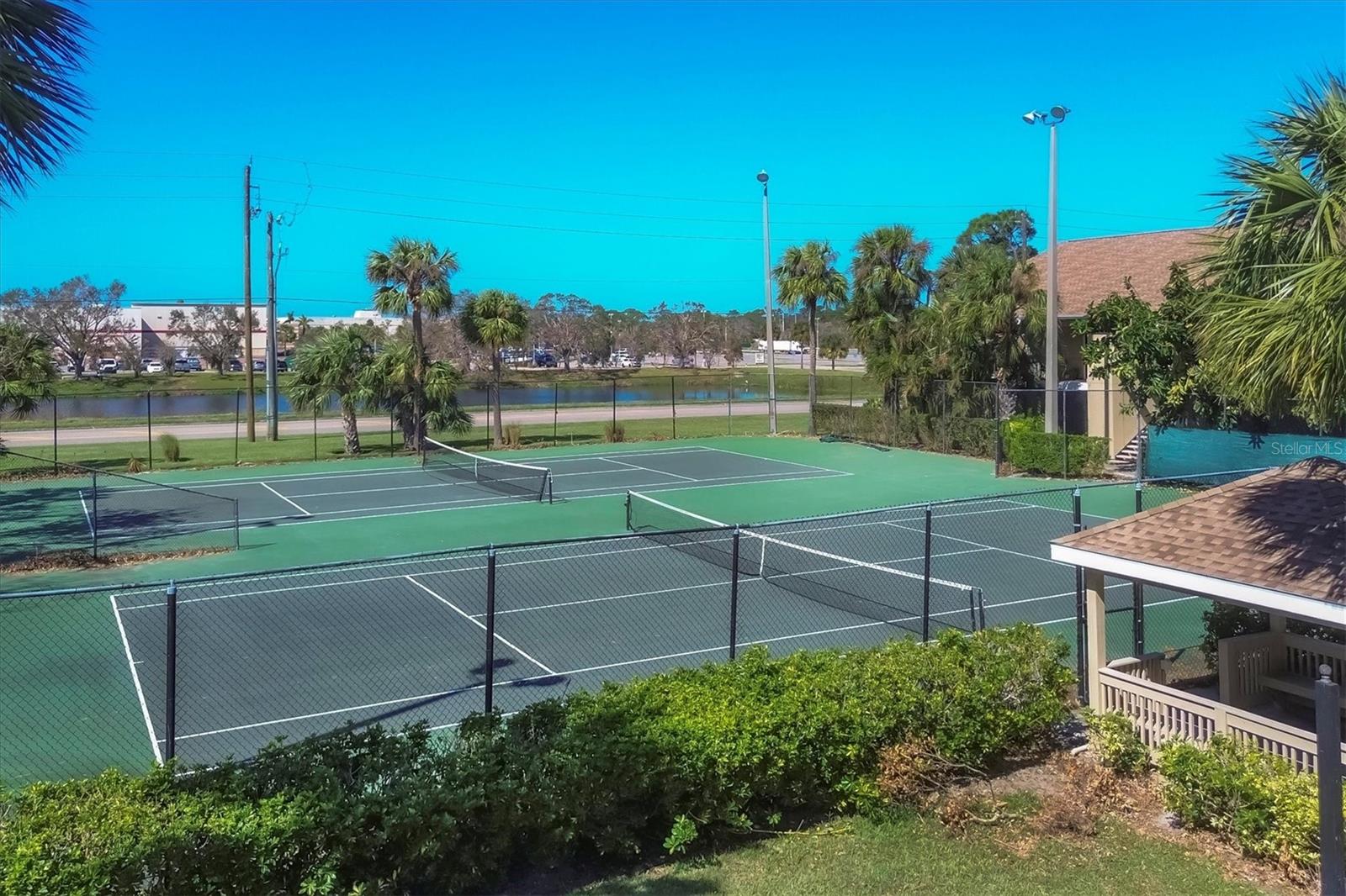 VINTAGE GRAND - Residential