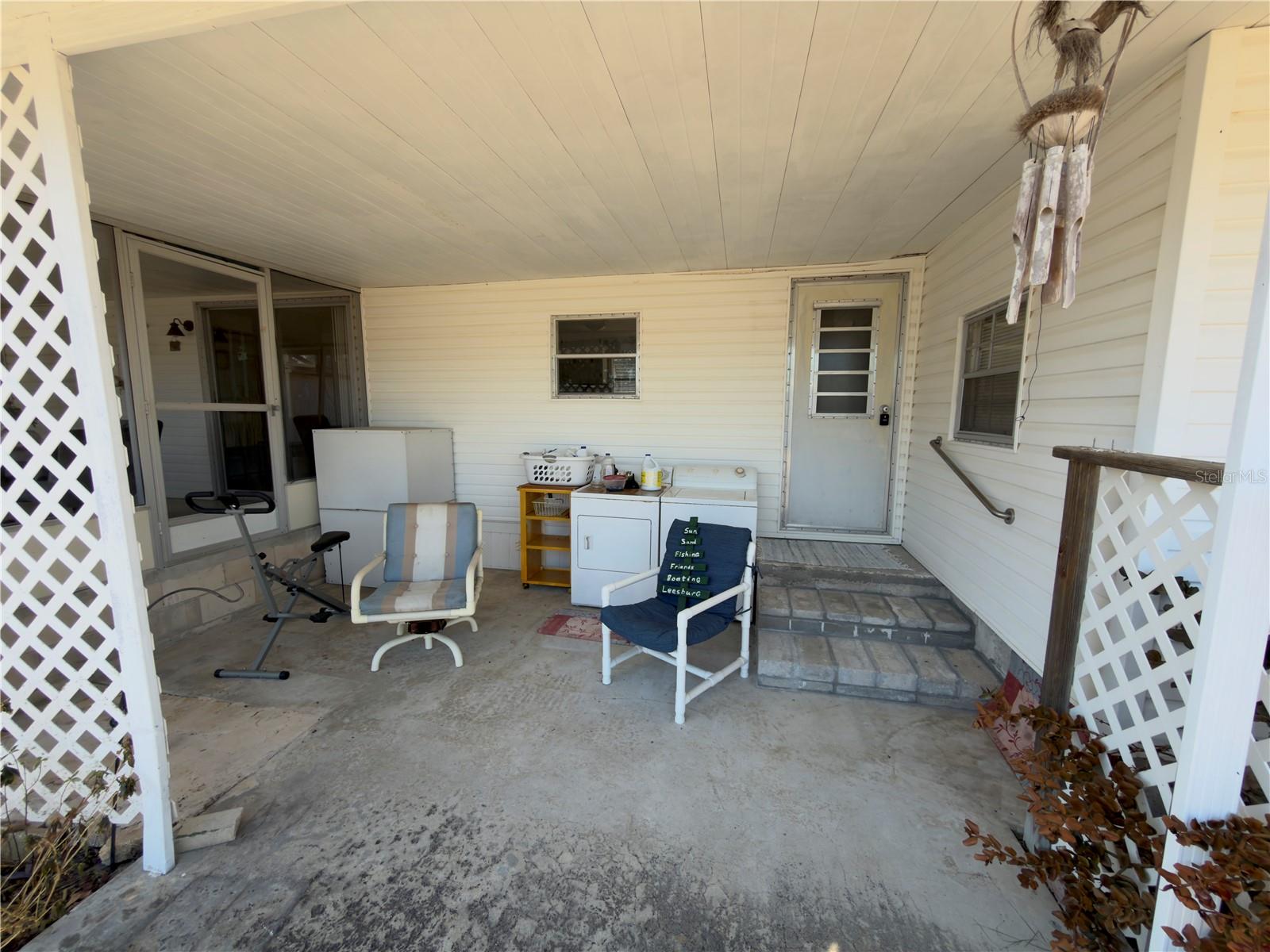 WESTERN SHORES - Residential