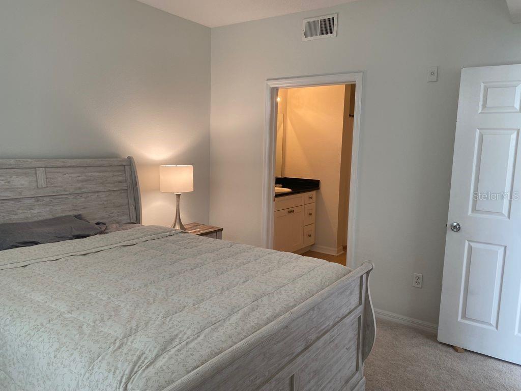 501 KNIGHTS RUN AVENUE 2218