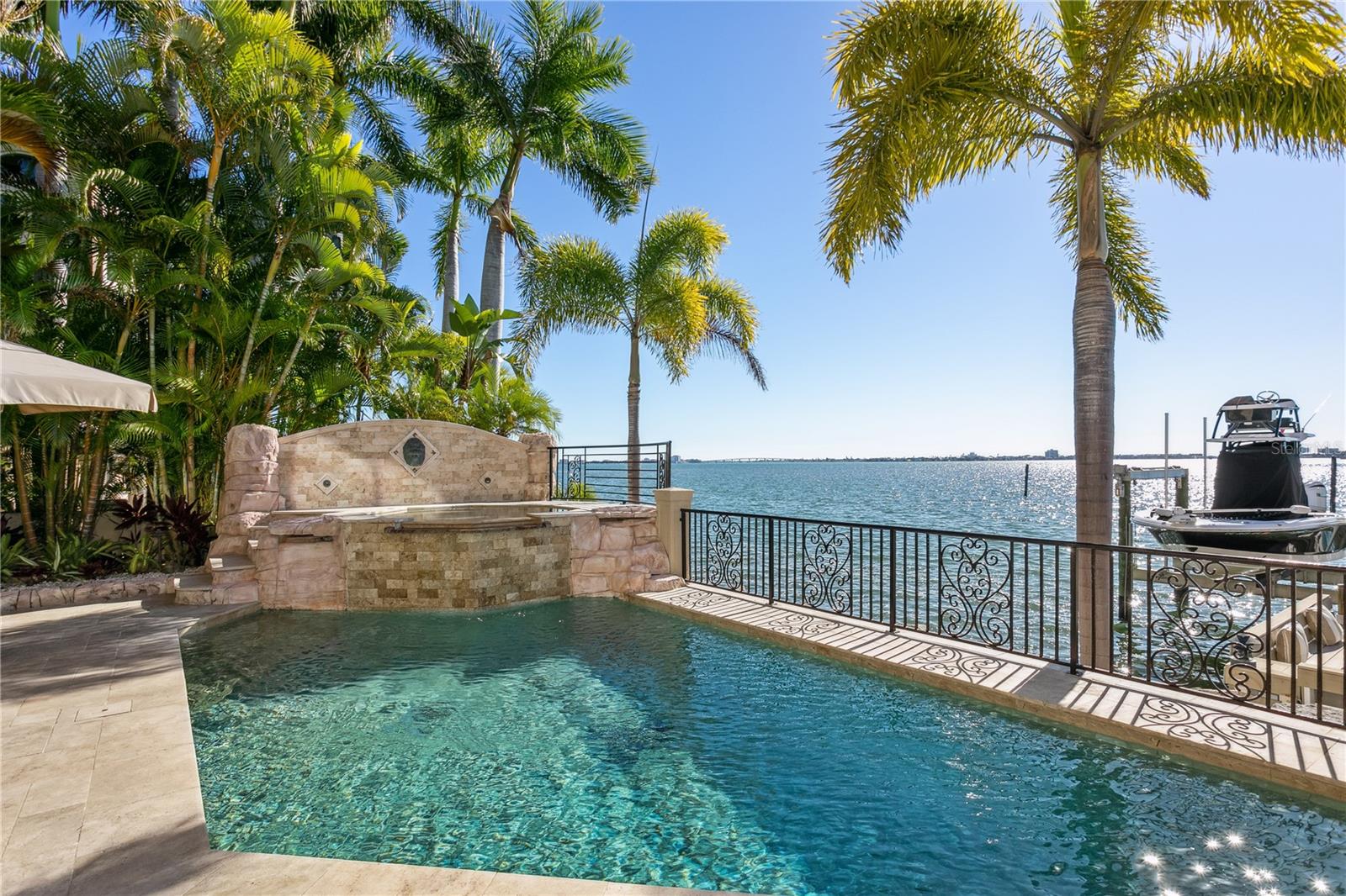 KIPPS COLONY ESTATES AT PASADENA YACHT/COUNTRY CL - Residential