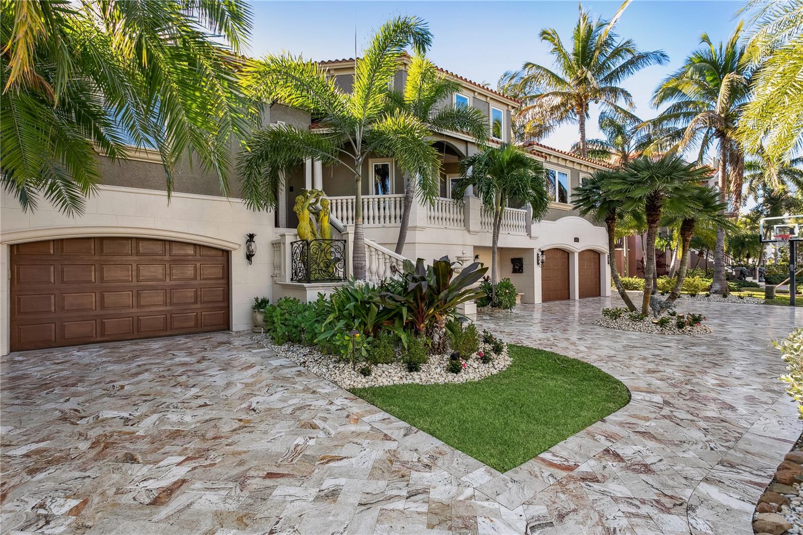 KIPPS COLONY ESTATES AT PASADENA YACHT/COUNTRY CL - Residential