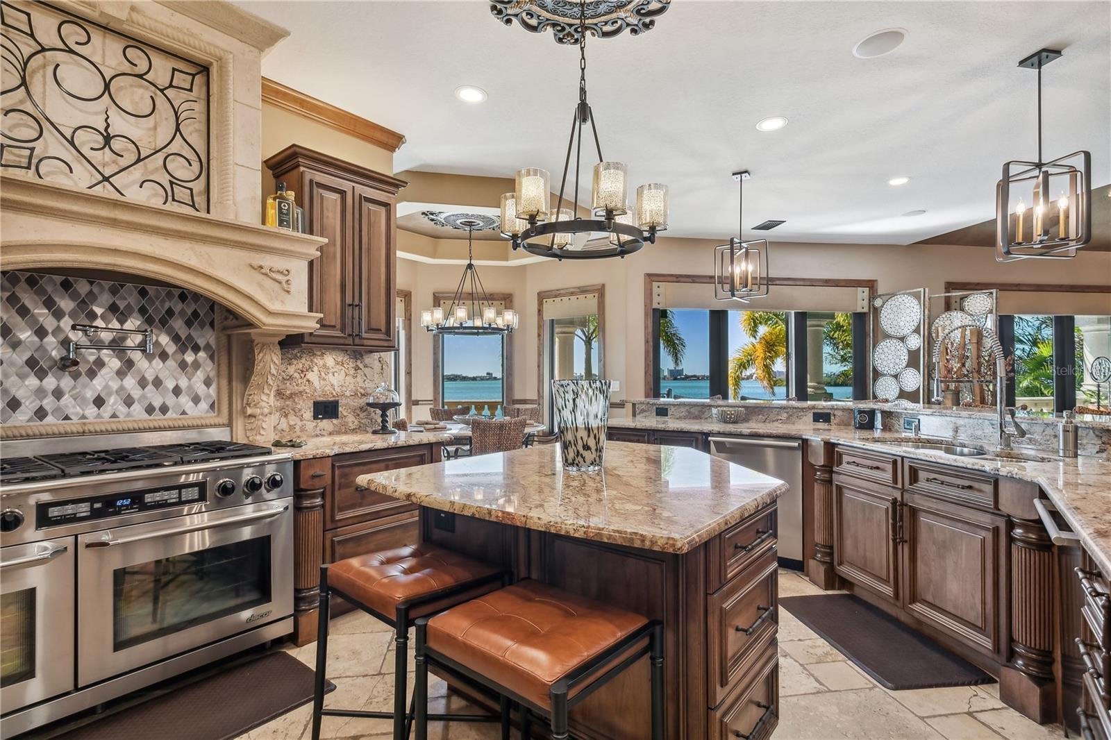 KIPPS COLONY ESTATES AT PASADENA YACHT/COUNTRY CL - Residential