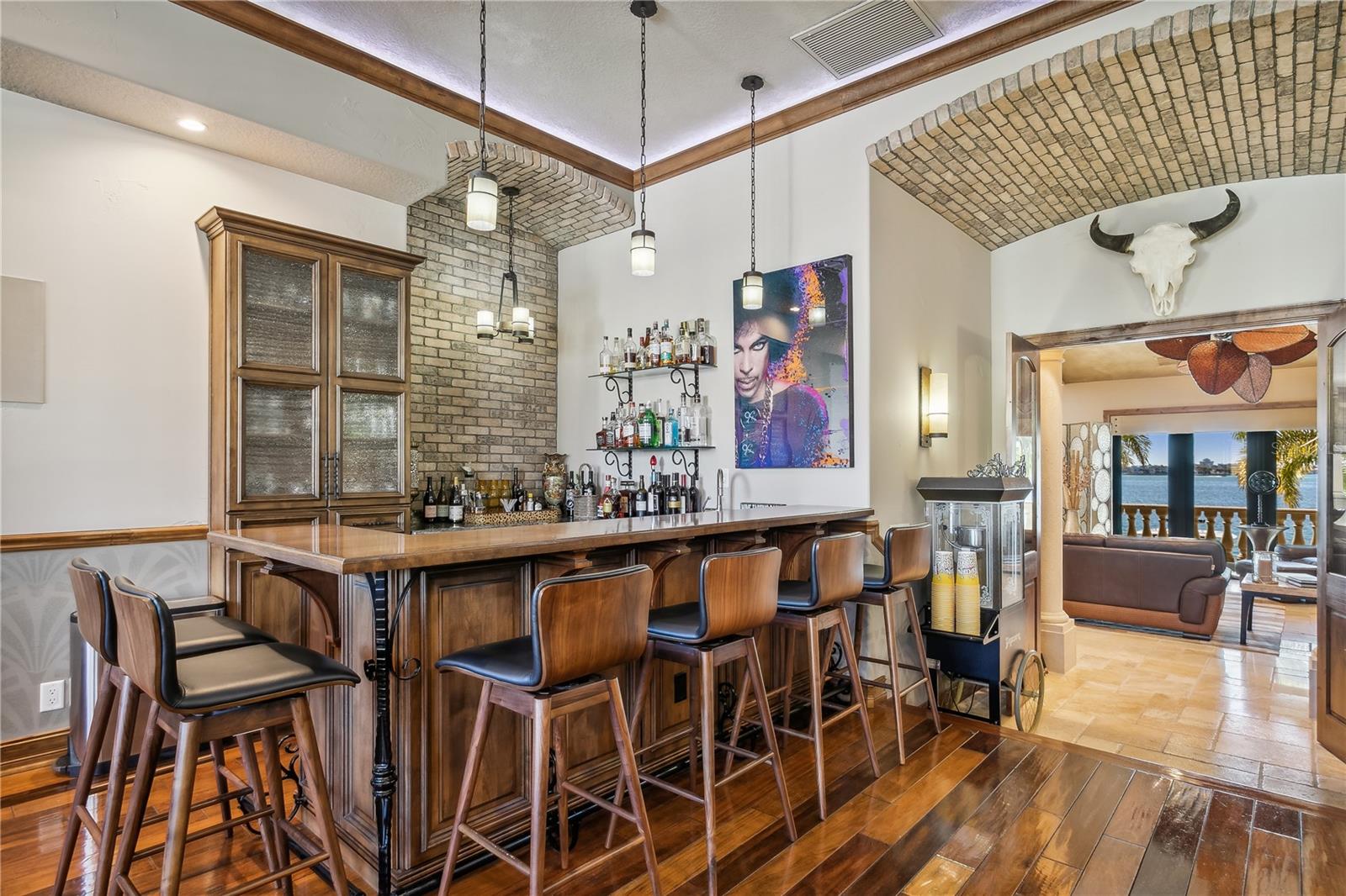 KIPPS COLONY ESTATES AT PASADENA YACHT/COUNTRY CL - Residential