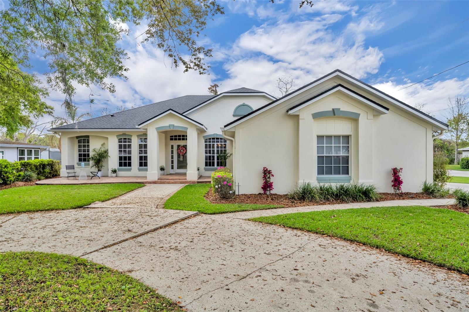 TEMPLE TERRACE - Residential