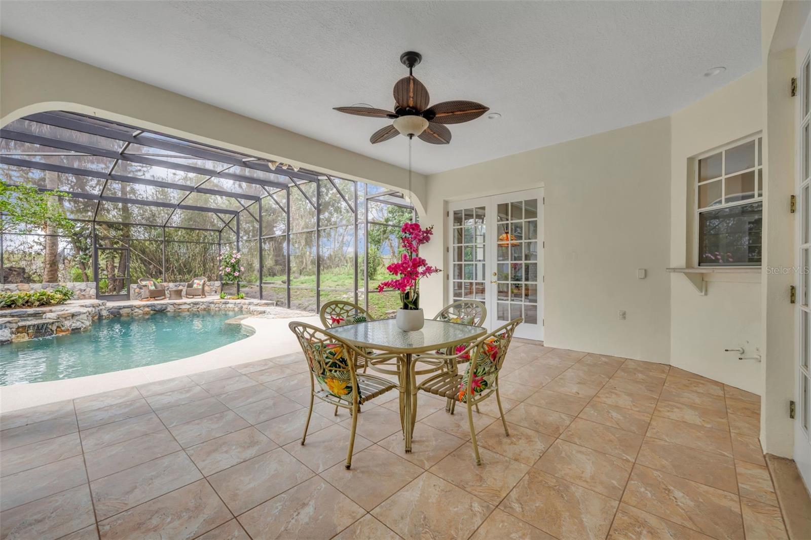 TEMPLE TERRACE - Residential