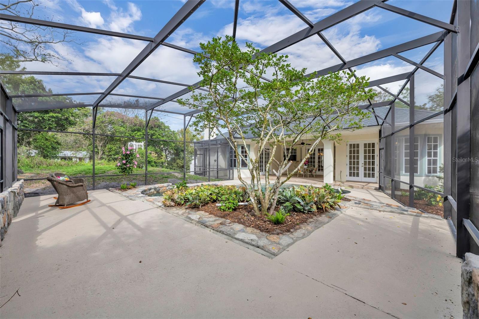 TEMPLE TERRACE - Residential