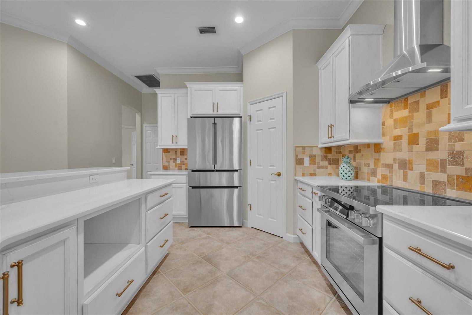 TEMPLE TERRACE - Residential