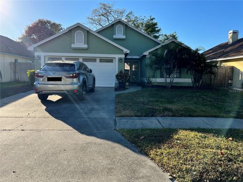 Photo of 321 River Chase Drive, Orlando, FL 32807 (MLS # O6361465)