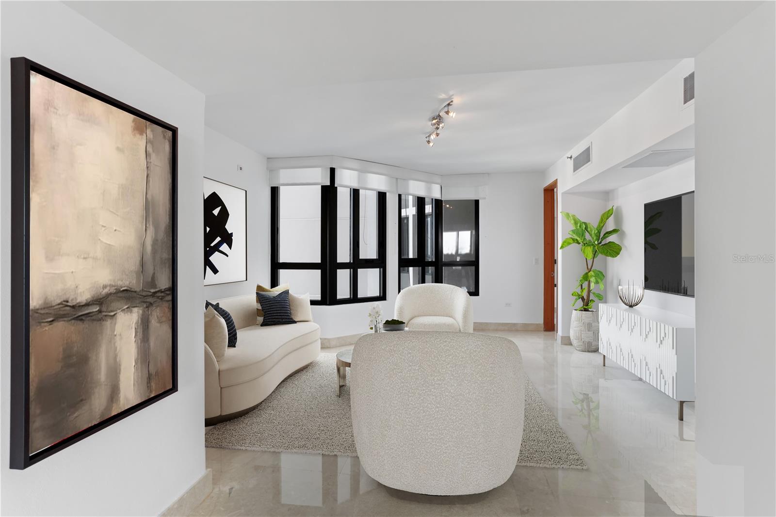 CARIBE PLAZA CONDOMINIUM - Residential