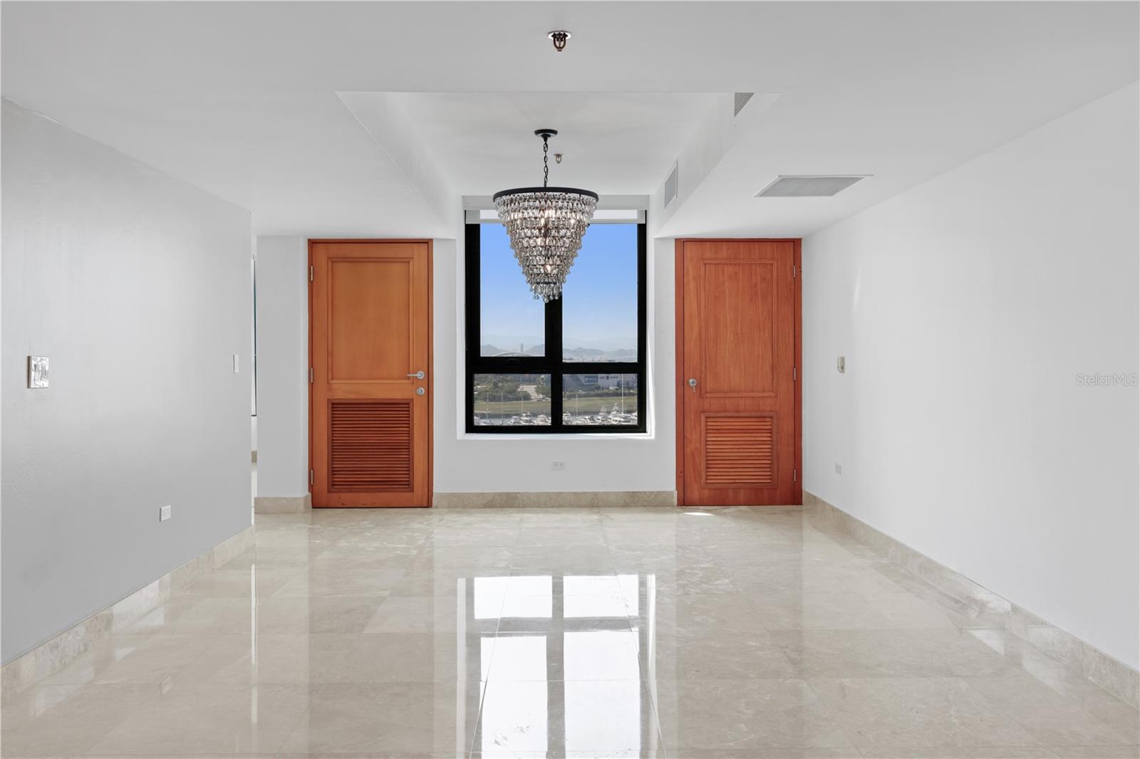 CARIBE PLAZA CONDOMINIUM - Residential