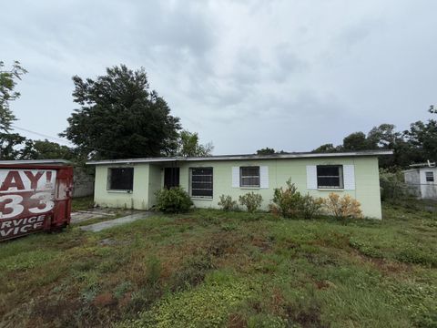 4920 S 82ND STREET TAMPA FL 33619