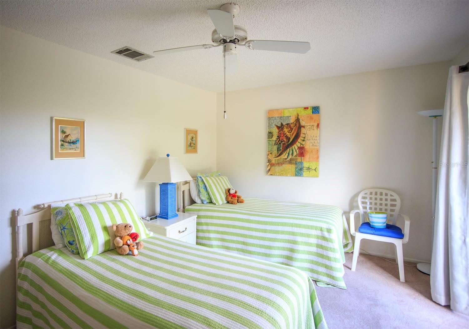 MIDNIGHT SEA - Residential Lease