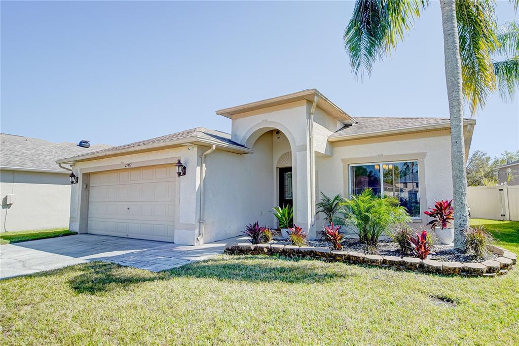 Photo of 27452 Amelia Isle Court, Wesley Chapel, FL 33544 (MLS # O6290904)