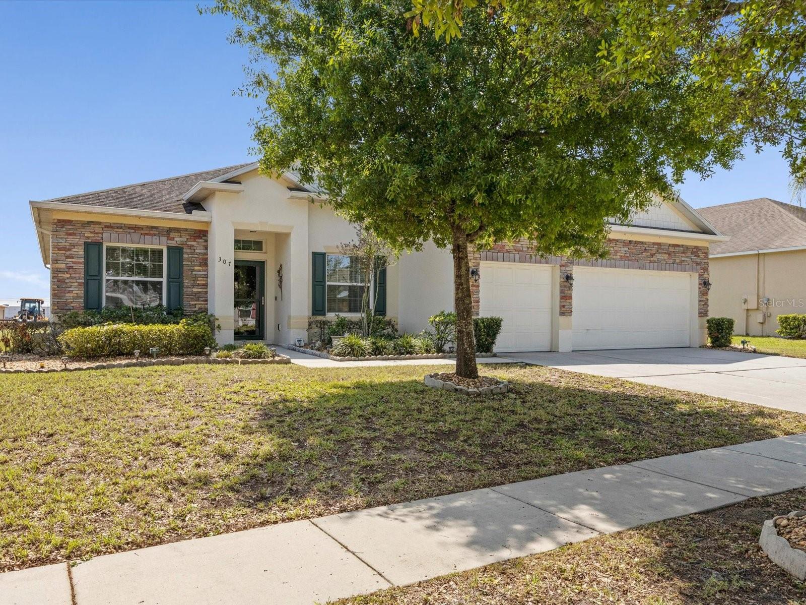 HAINES RIDGE PH 01 - Residential