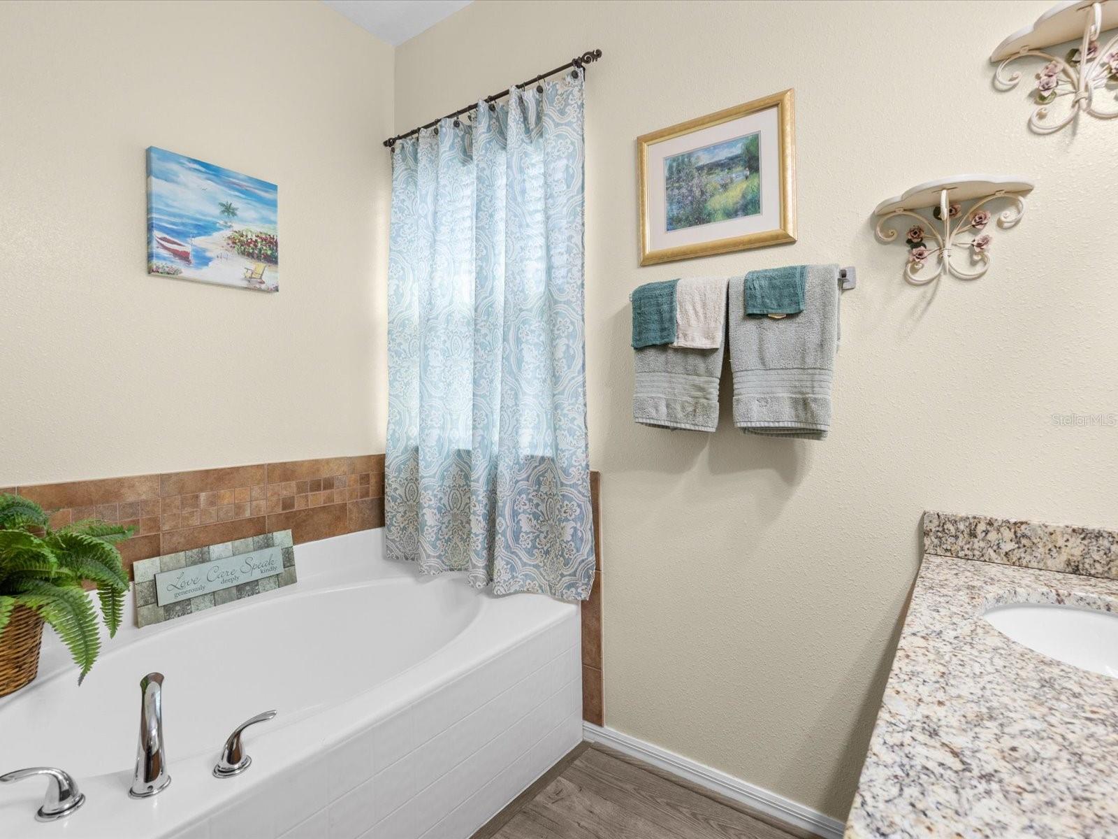 HAINES RIDGE PH 01 - Residential