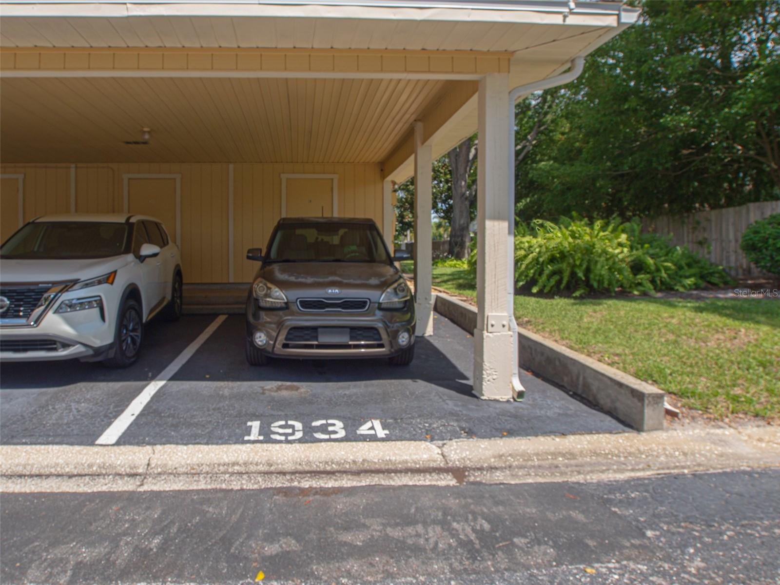 1934 PEPPERMILL DRIVE 1934
