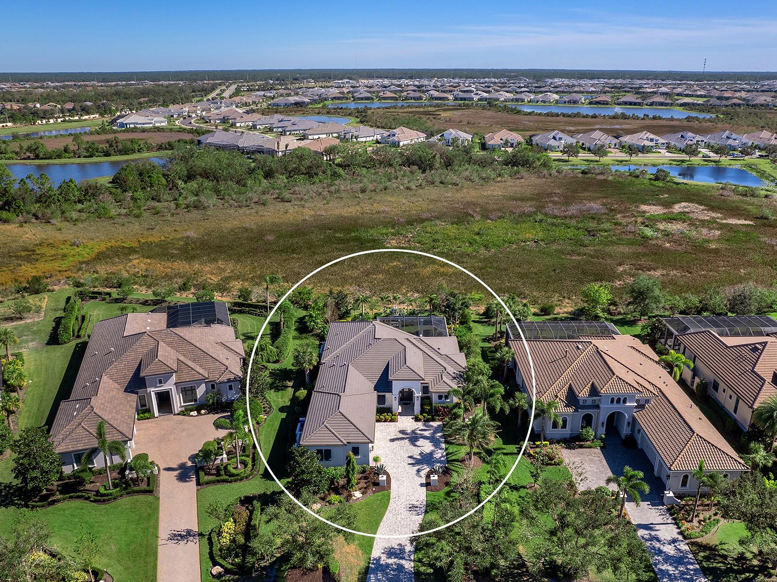 LAKE CLUB - Residential