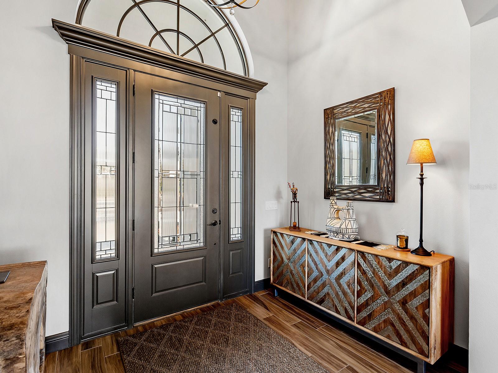 LAKE CLUB - Residential