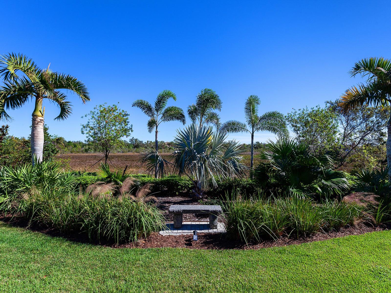 LAKE CLUB - Residential