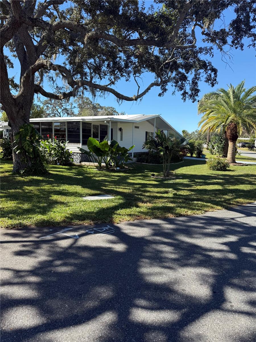 HIGH POINT COMMUNITY - Residential