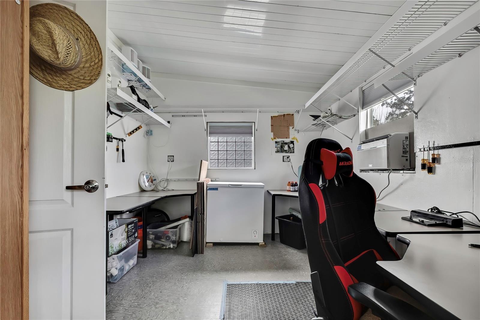 HIGH POINT COMMUNITY - Residential