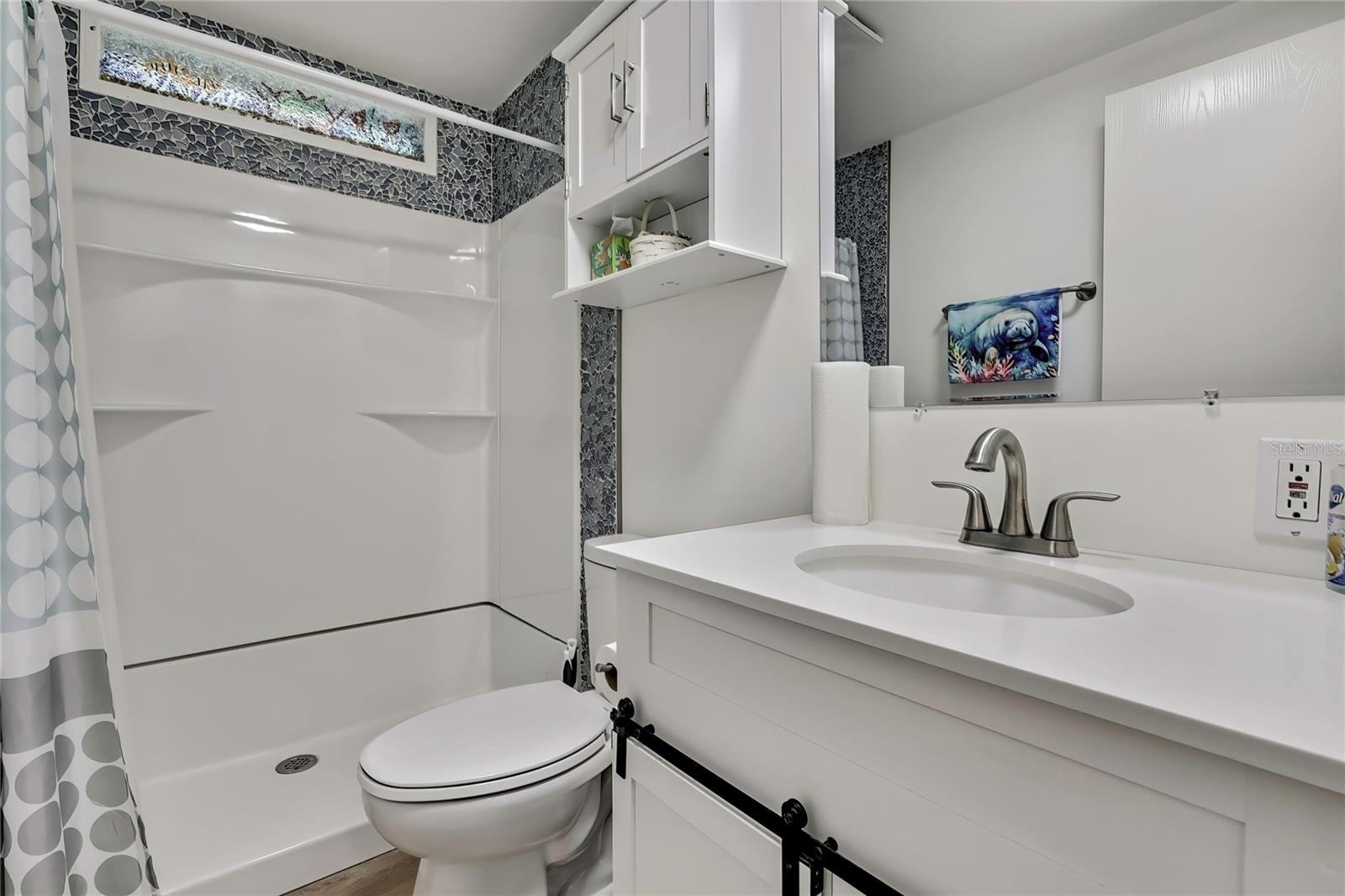 HIGH POINT COMMUNITY - Residential