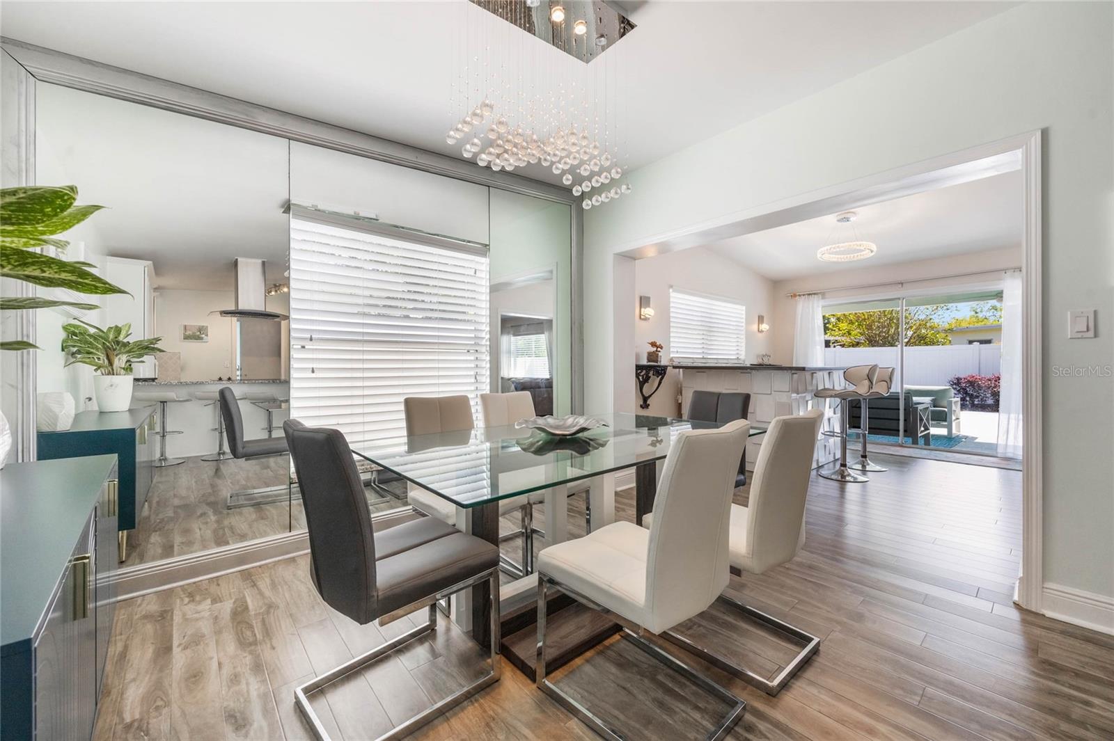 DOVER SHORES NINTH ADD - Residential