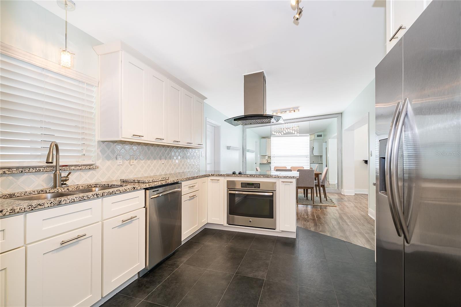 DOVER SHORES NINTH ADD - Residential