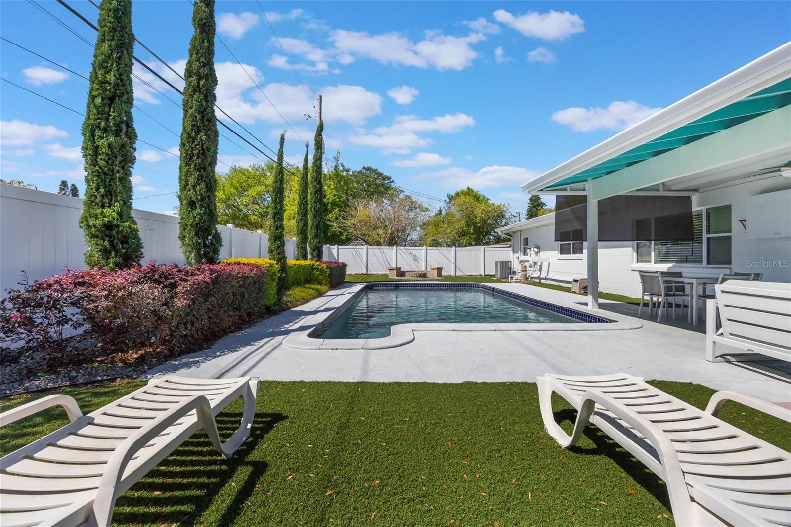 DOVER SHORES NINTH ADD - Residential