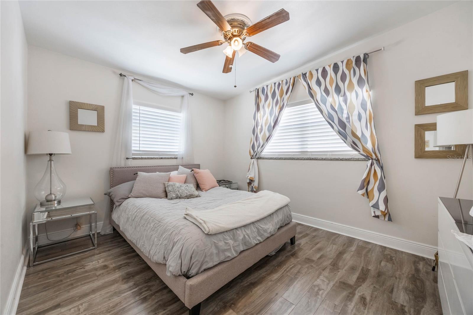 DOVER SHORES NINTH ADD - Residential