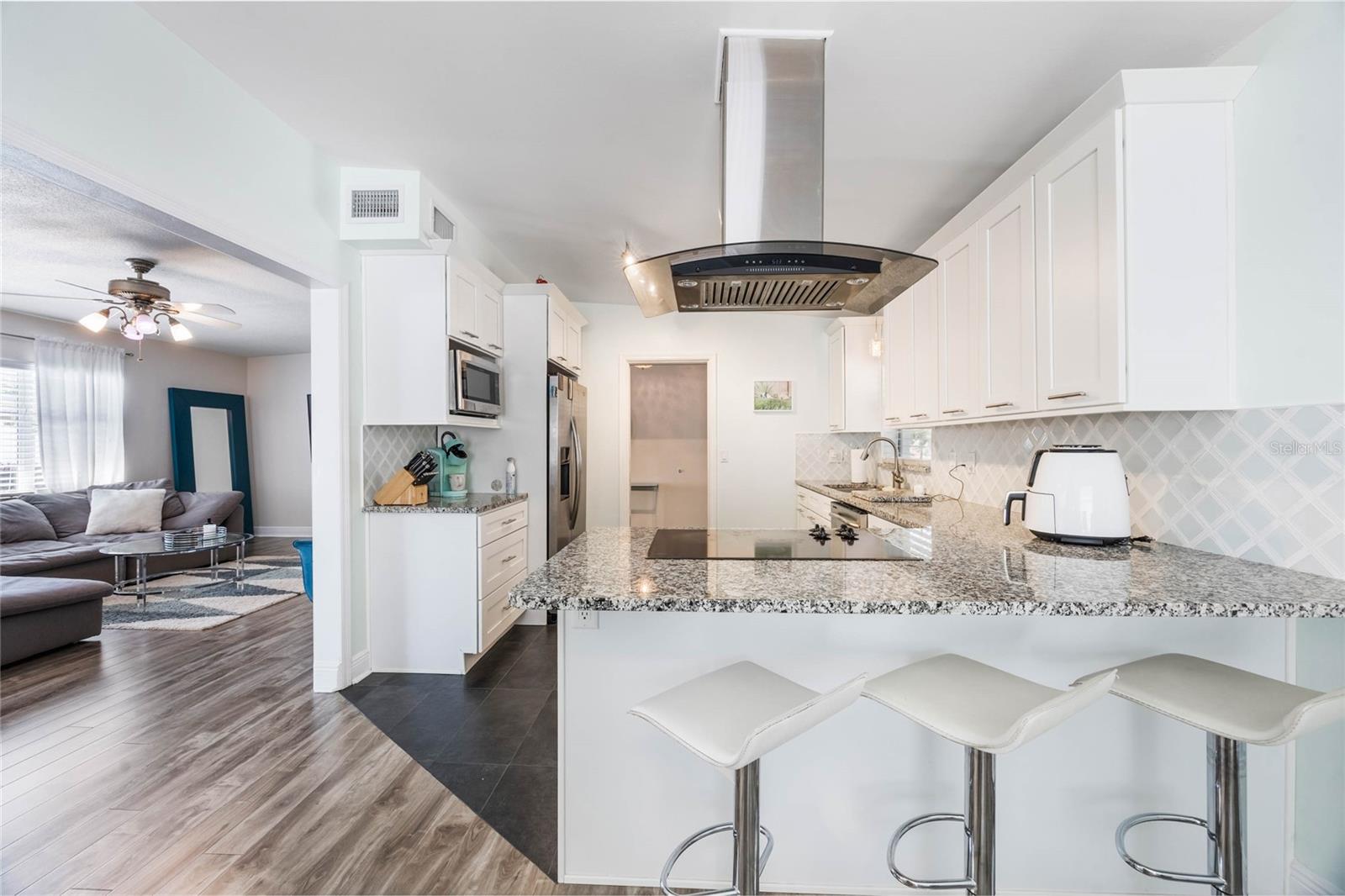 DOVER SHORES NINTH ADD - Residential