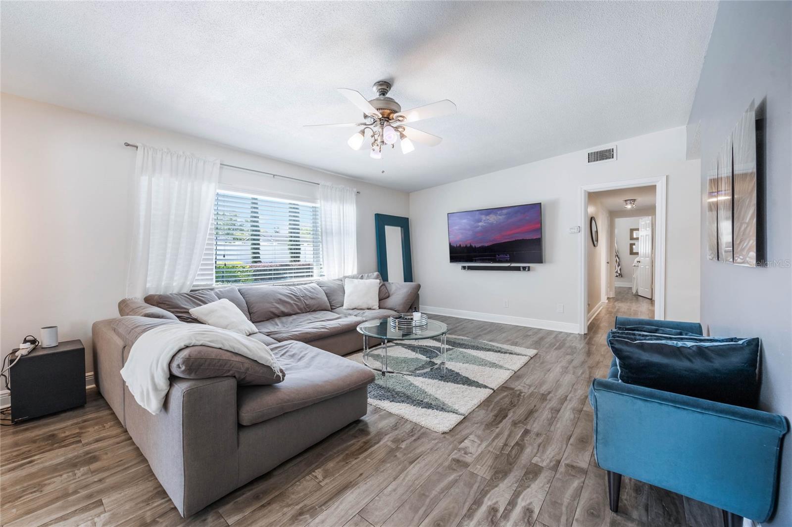 DOVER SHORES NINTH ADD - Residential