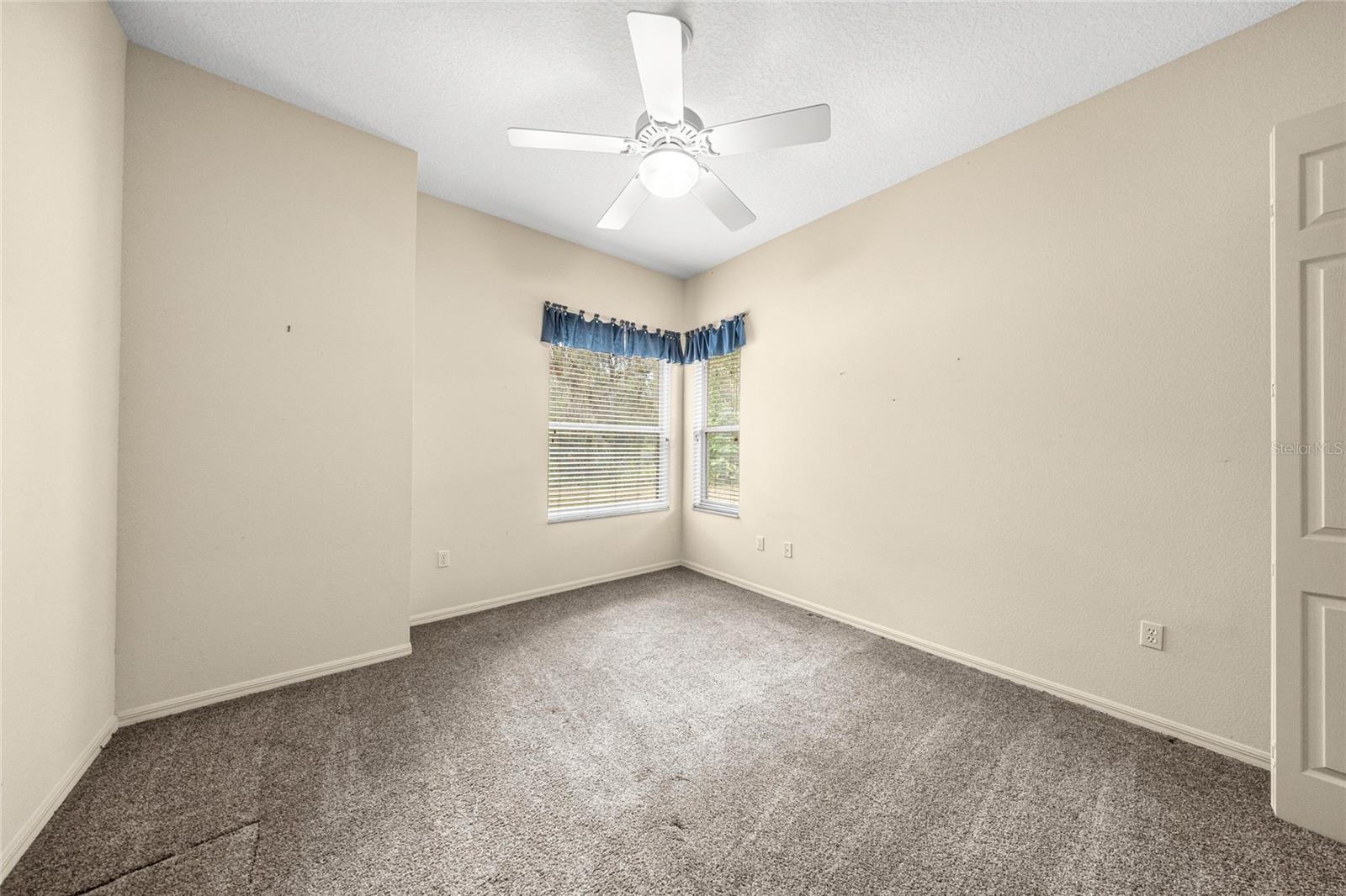 DAVIS LAKE GOLF ESTATES UNIT 06 - Residential