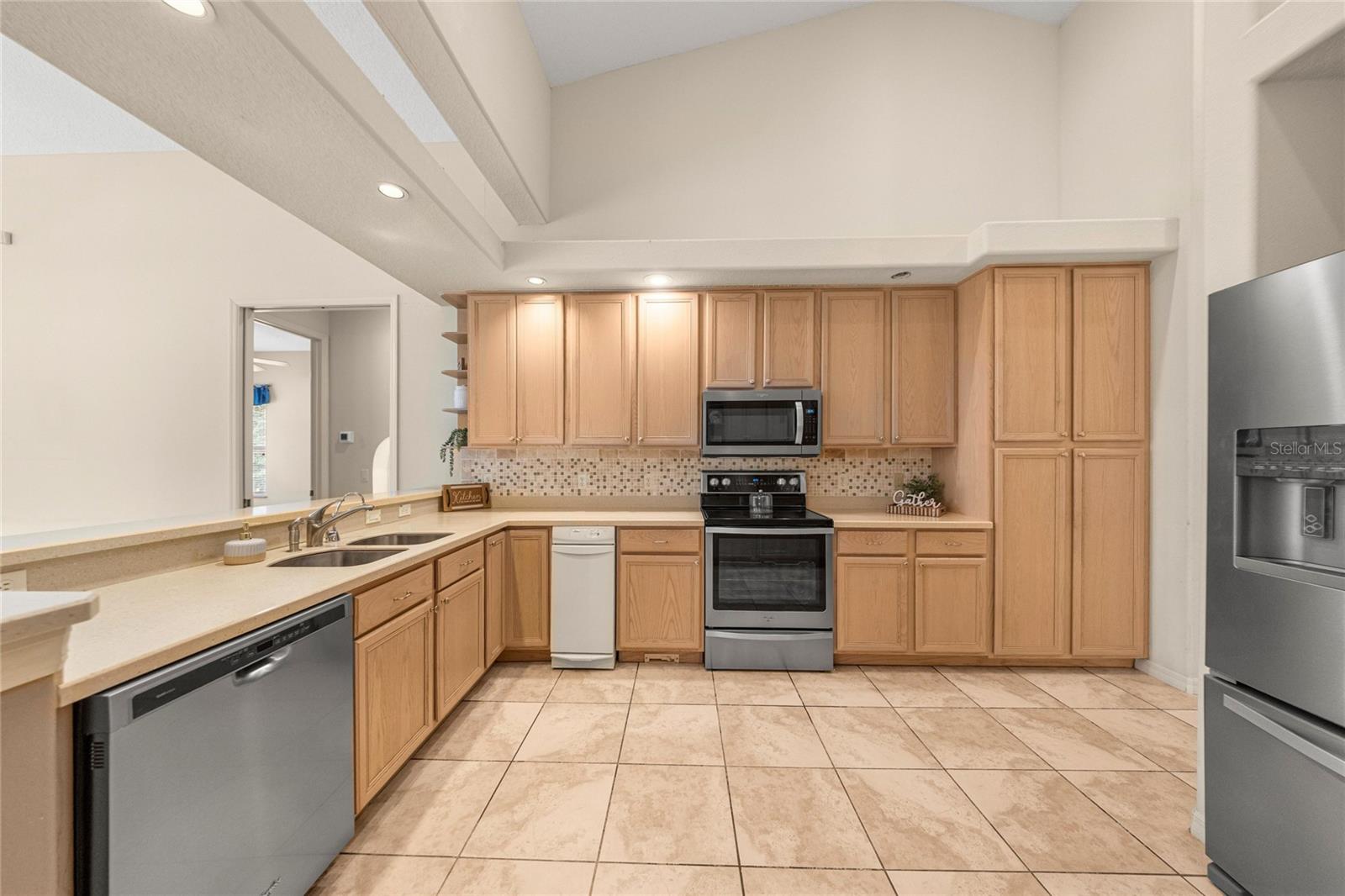 DAVIS LAKE GOLF ESTATES UNIT 06 - Residential