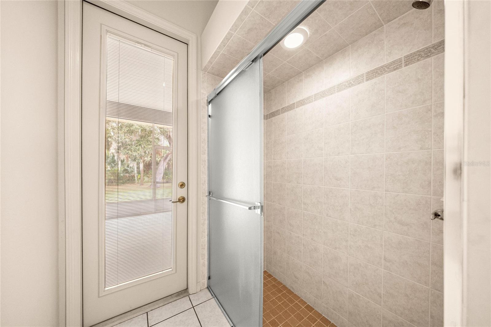 DAVIS LAKE GOLF ESTATES UNIT 06 - Residential