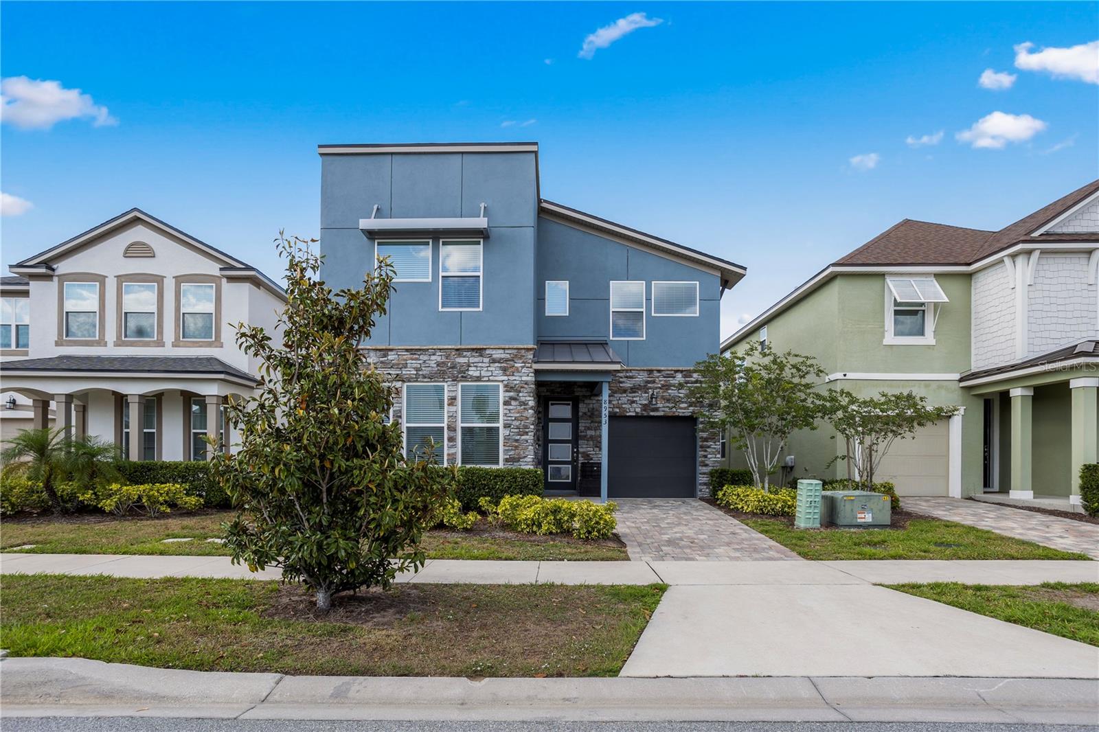 8953 AMELIA DOWNS TRAIL