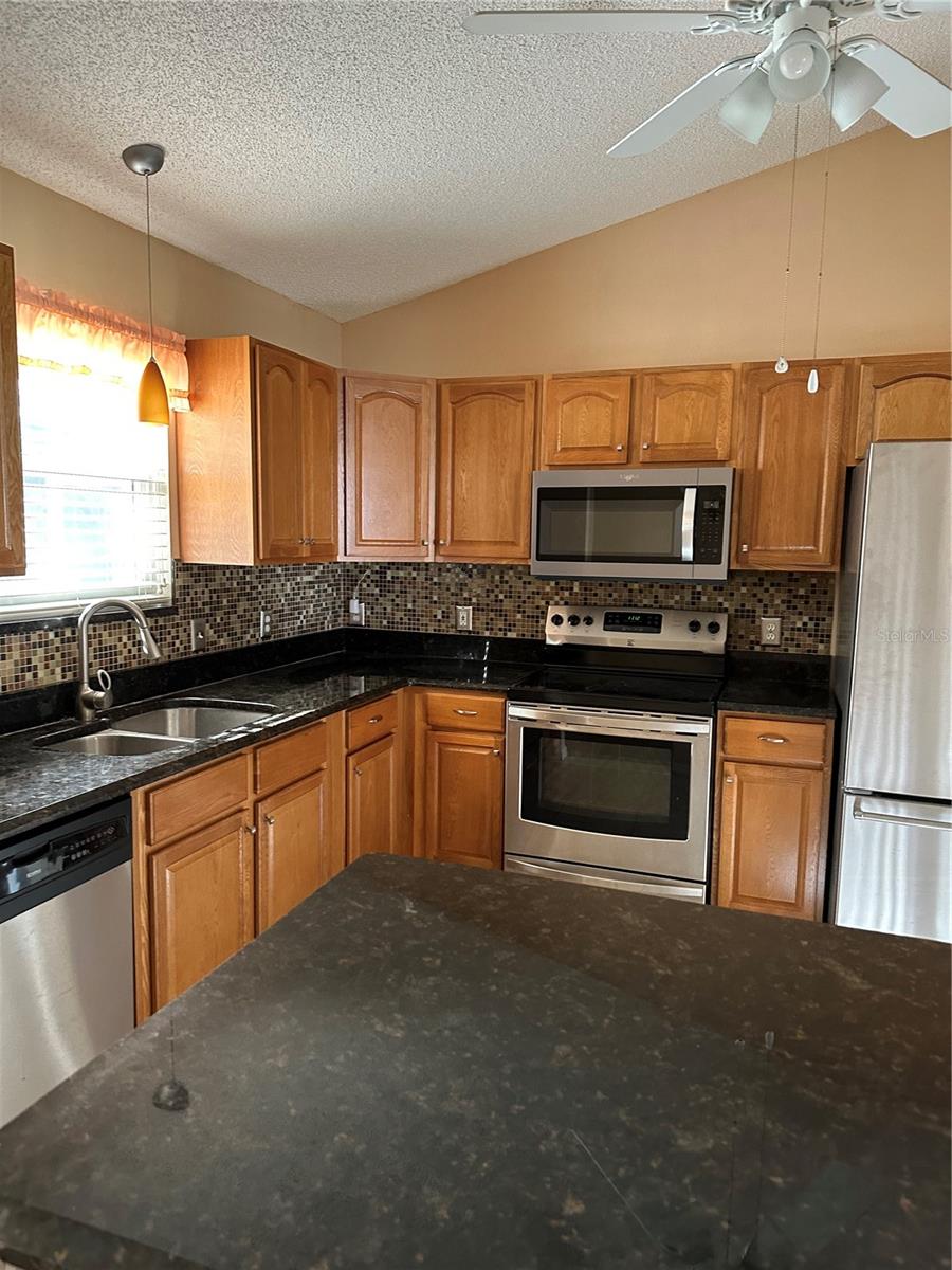 VILLAGES SUMTER - Residential Lease