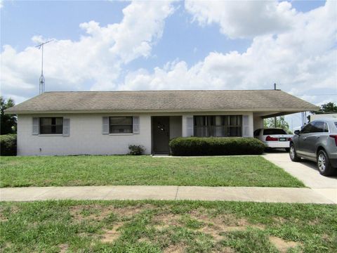 405 S SHORE DRIVE EAGLE LAKE FL 33839