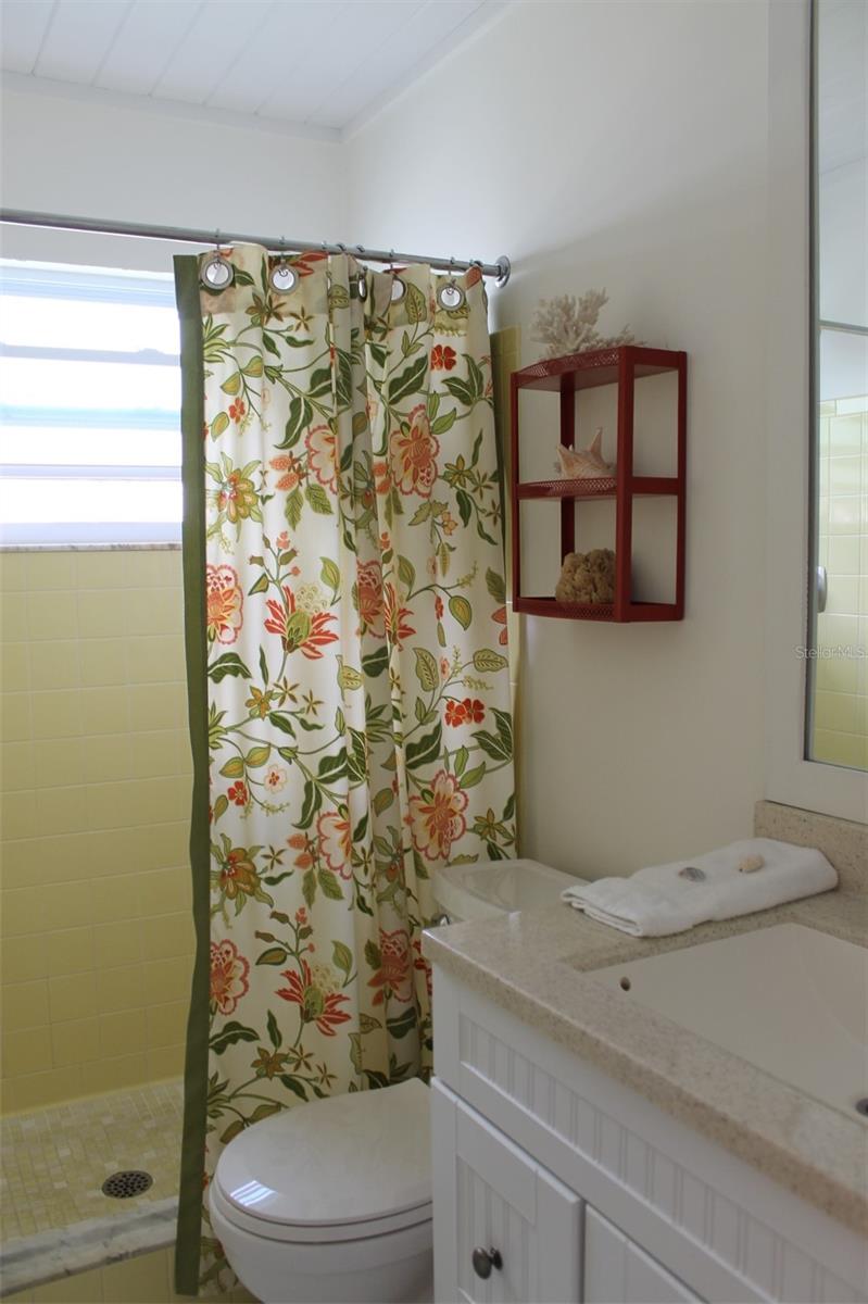 MAINLANDS OF TAMARAC BY THE GULF UNIT 5 PH 1 CONDO - Residential