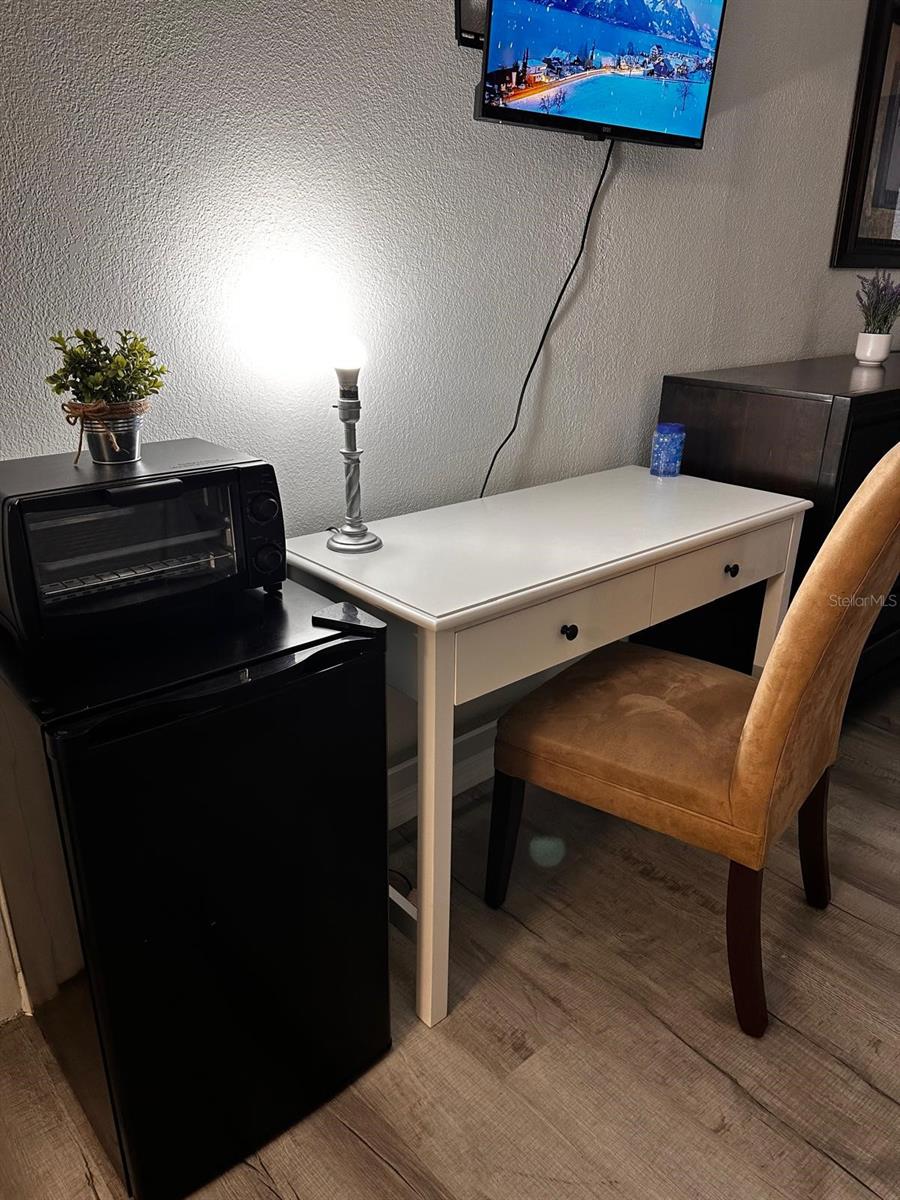 2050 CONDOTEL INN; A CONDO - Residential