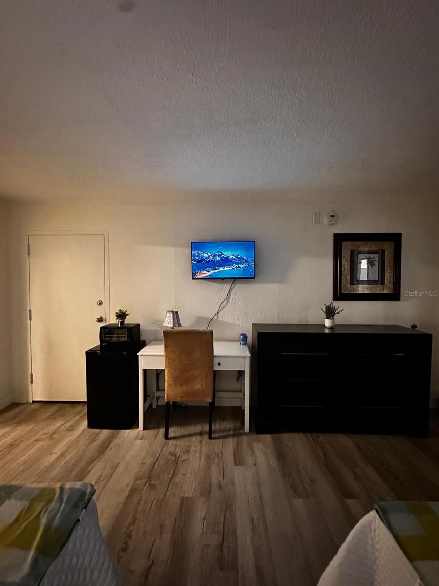 2050 CONDOTEL INN; A CONDO - Residential