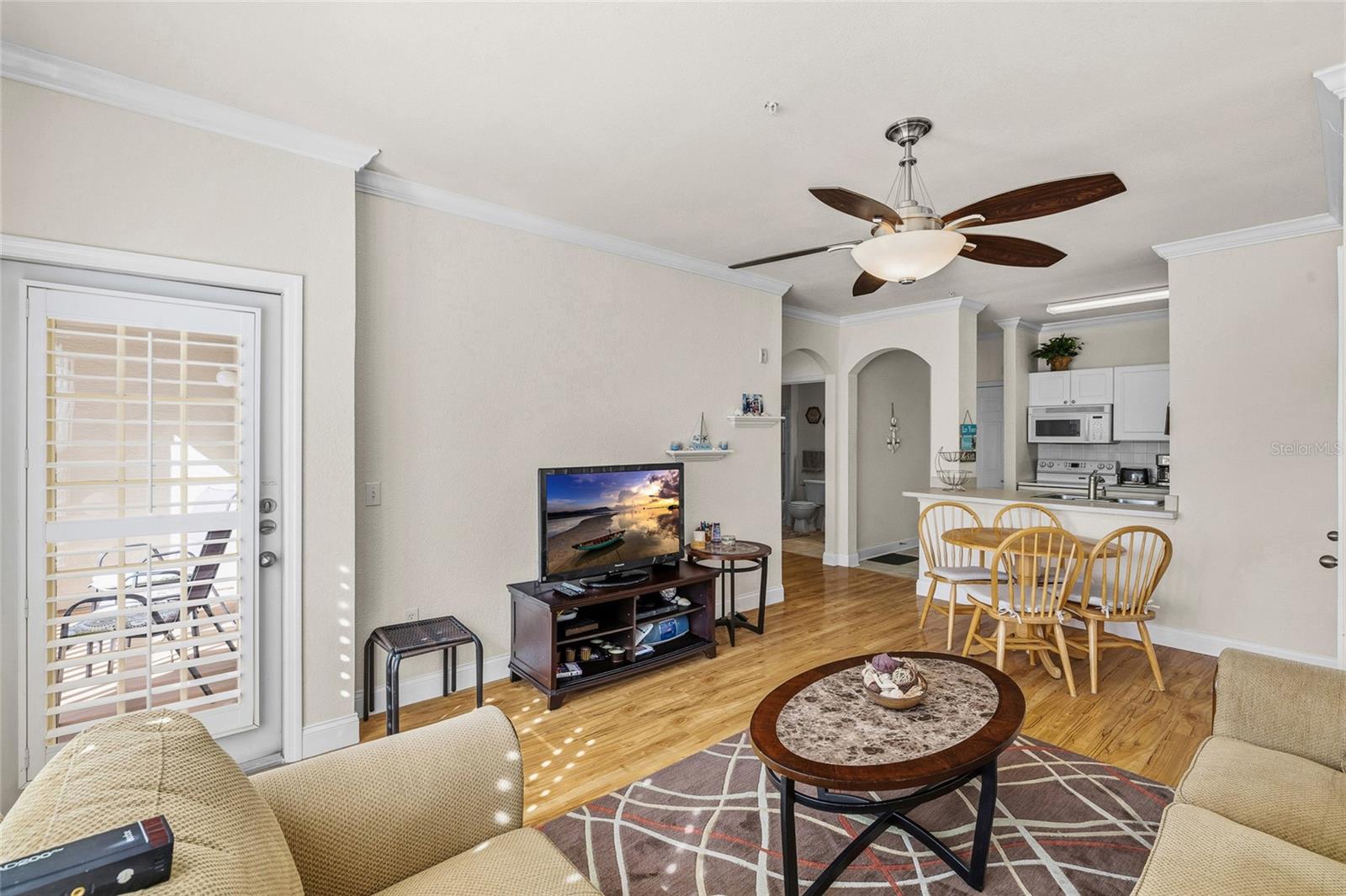 RESIDENCE AT RENAISSANCE - Residential Lease