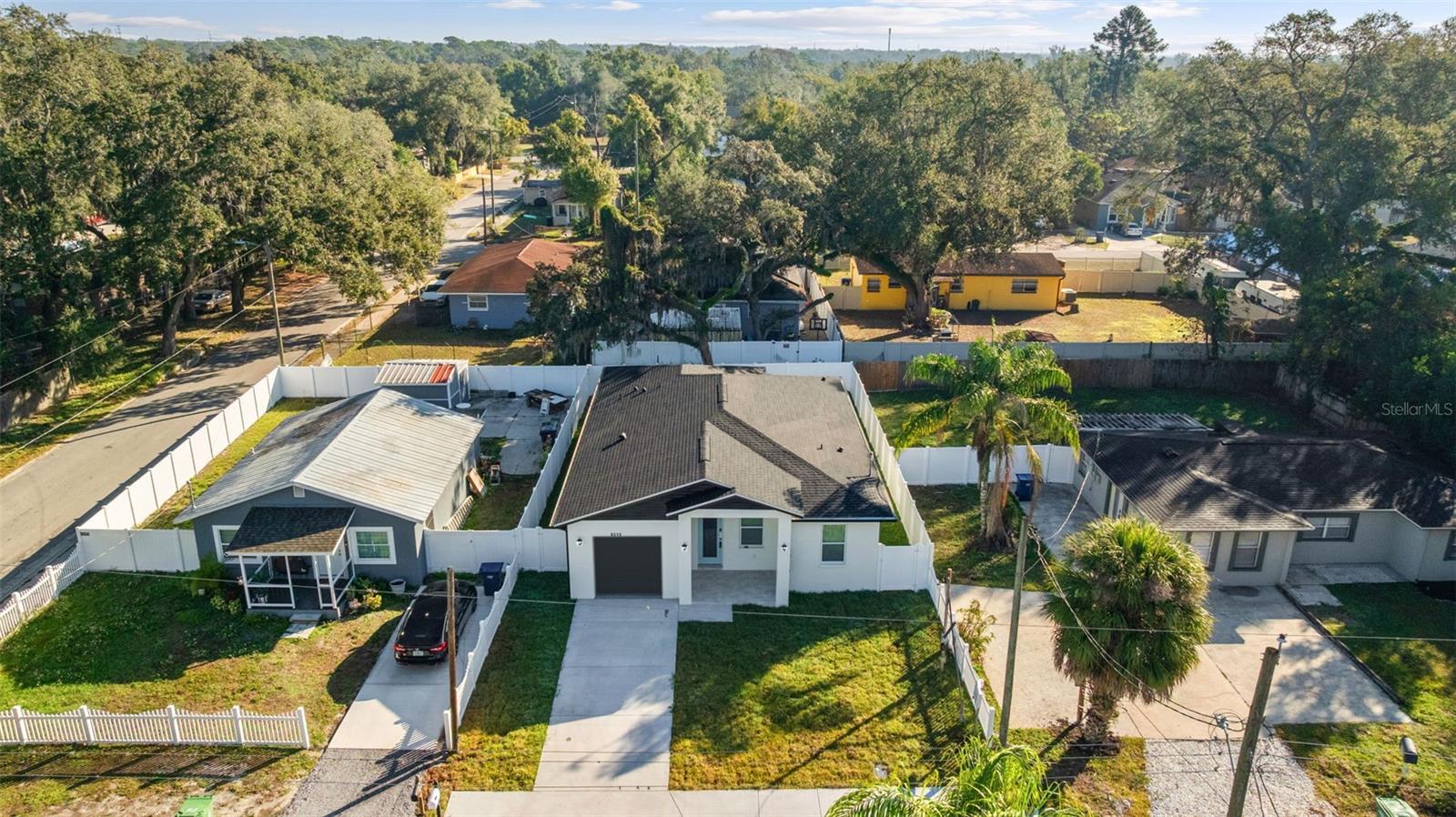 HENDRY & KNIGHTS ADD TO - Residential