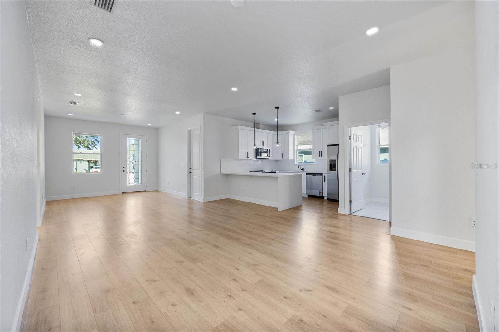 HENDRY & KNIGHTS ADD TO - Residential