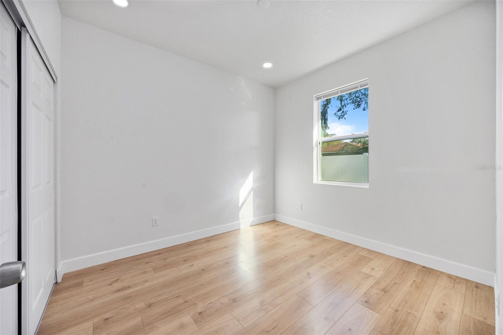 HENDRY & KNIGHTS ADD TO - Residential